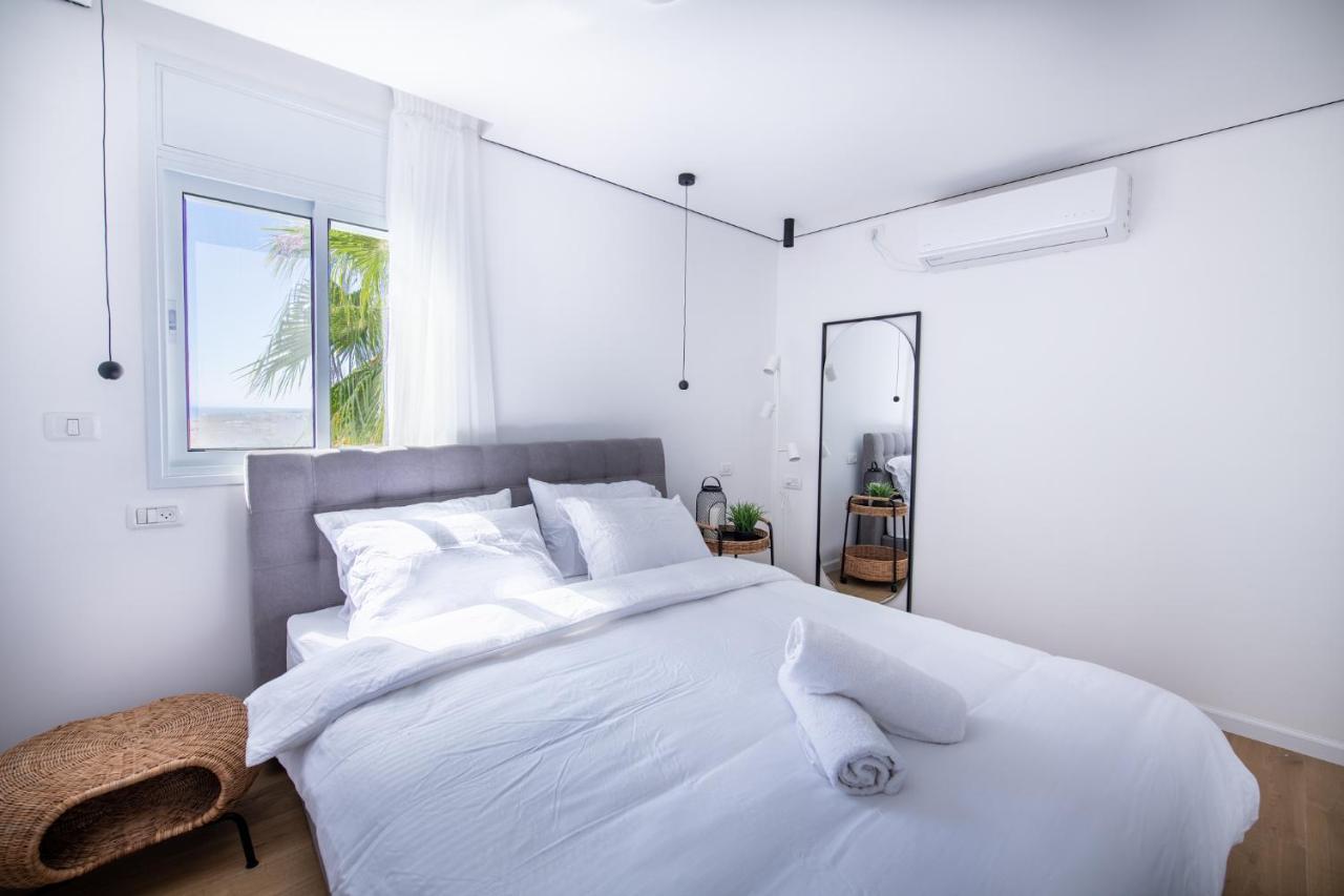 Sunlight-Luxury And Sea View Apartment Eilat Exteriör bild