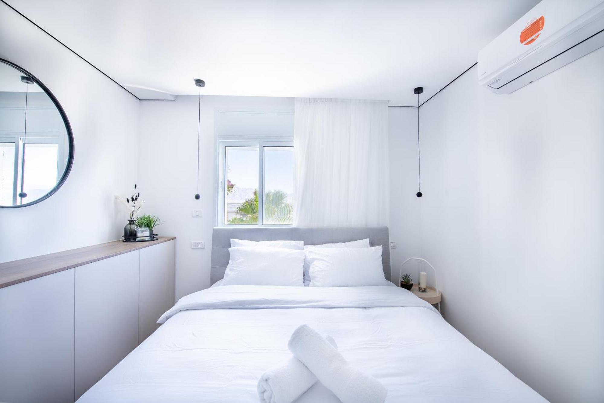 Sunlight-Luxury And Sea View Apartment Eilat Exteriör bild